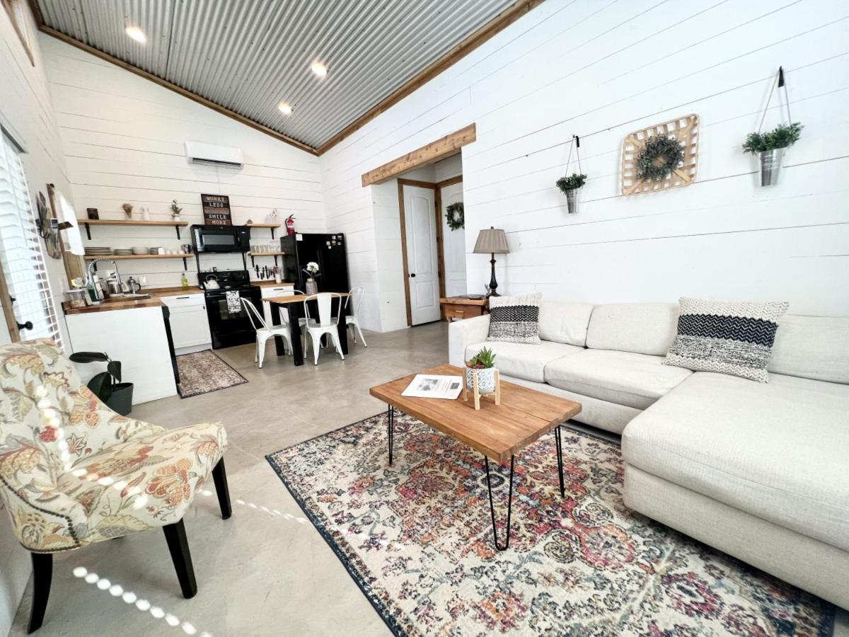 Hummingbird Haus - Hill Country Views On 20 Acres With Firepit Villa Spring Branch ภายนอก รูปภาพ
